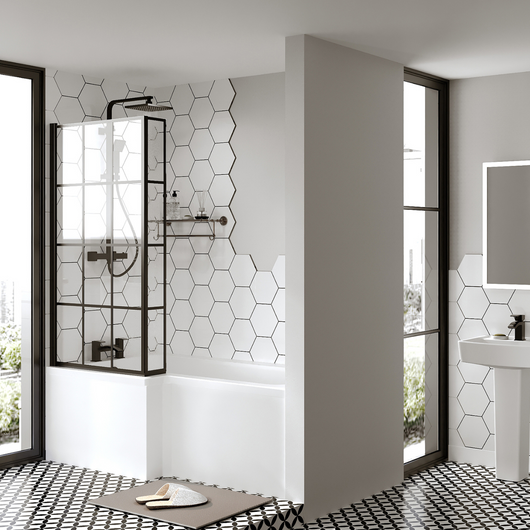  L-Shaped 1600 x 850/700 Shower Bath C/W Black Framed Bath Screen & Front Panel