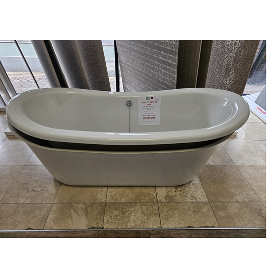  Nuie Greenwich Freestanding Bath - White CLEARANCE Wigan Store