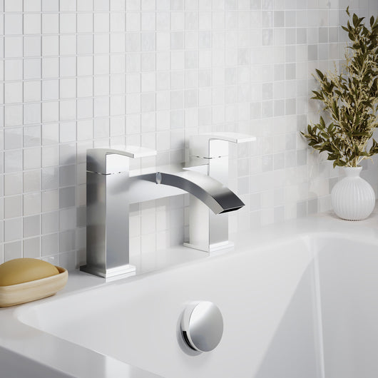  Nuie Vibe Bath Filler - Chrome - welovecouk