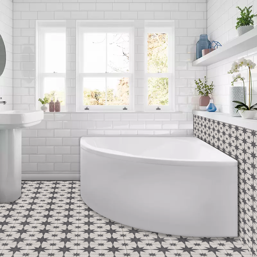  Trojan Laguna Double Ended Corner Bath 1350mm x 1350mm - No Tap Hole - welovecouk